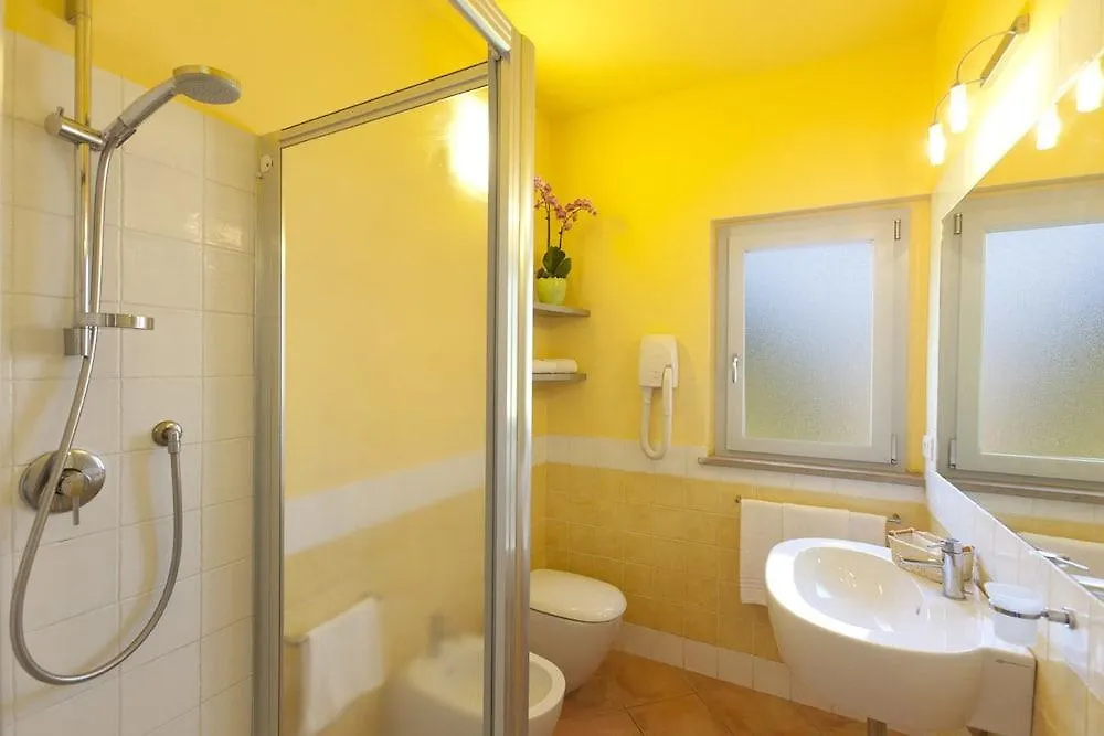Residence Pineta Albinia Aparthotel