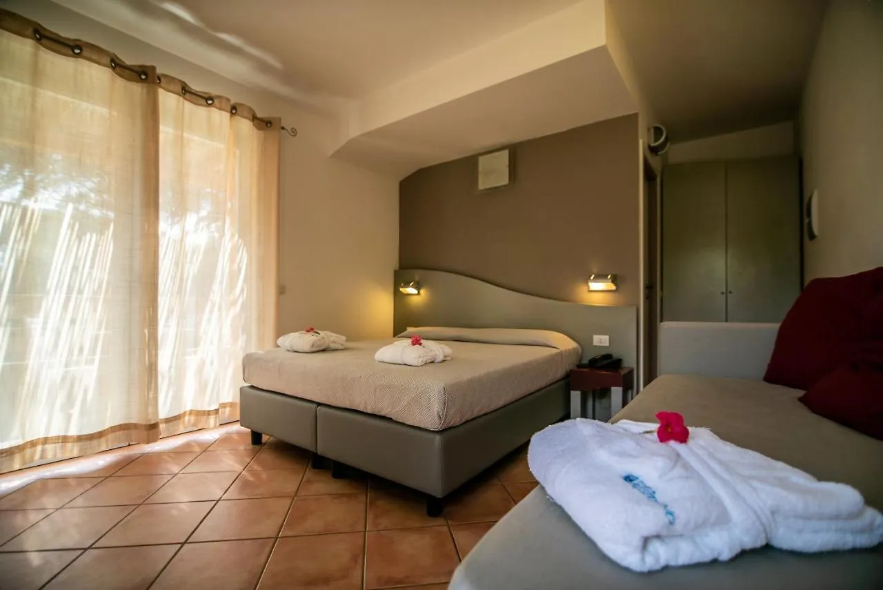 Aparthotel Residence Pineta Albinia
